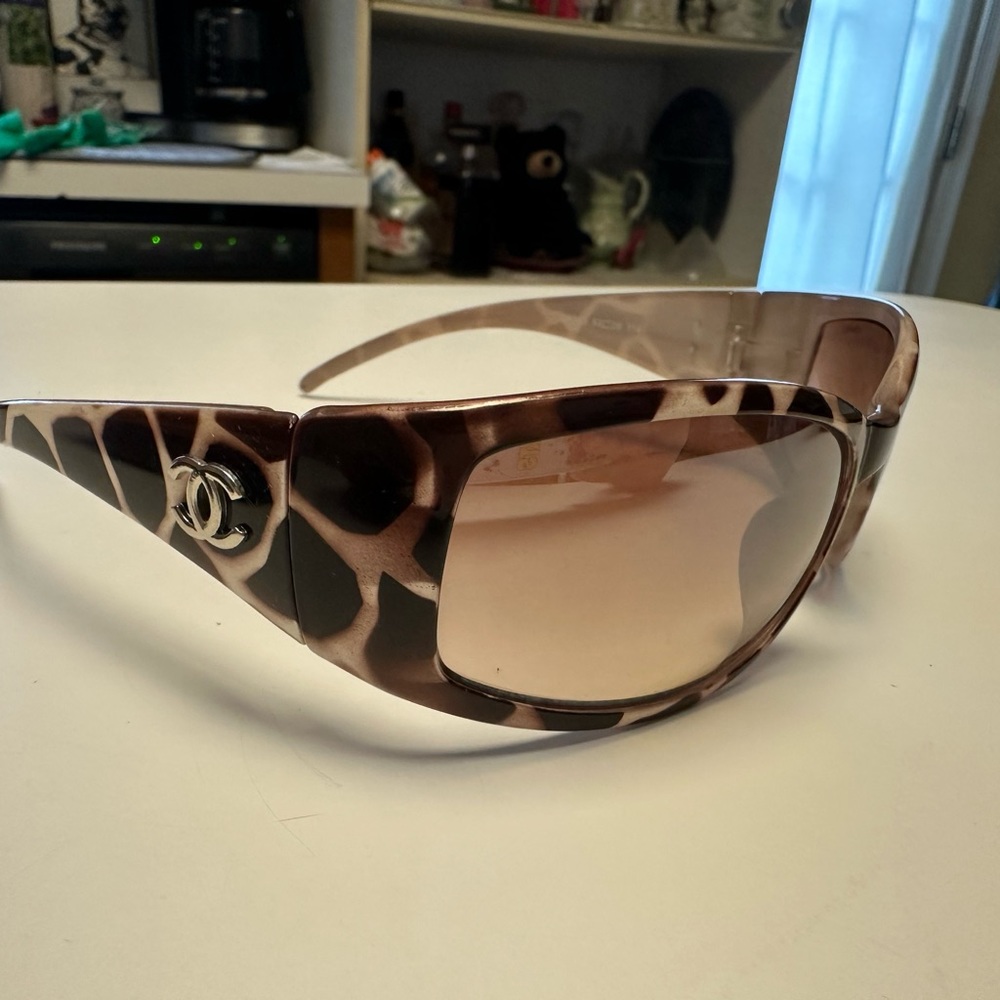 Chanel sunglasses snakeskin print